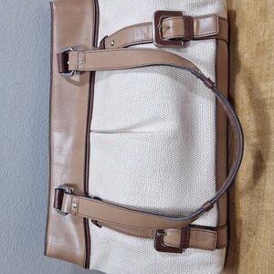 Etienne Collection Privee Straw Leather Buckles Tan Women's Handbag Purse Preppy